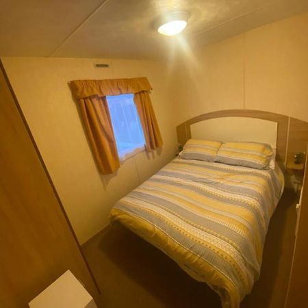 Static Caravan Marine Holiday Park リル エクステリア 写真